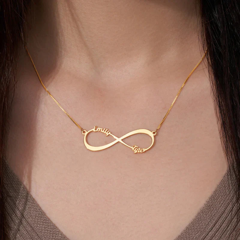 Eternal Rose Box & Name Necklace