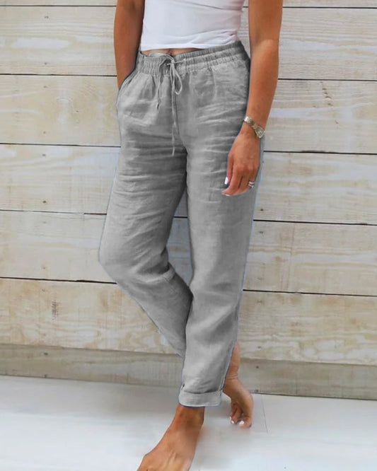 CD | Pantaloni drepți eleganți pentru femei