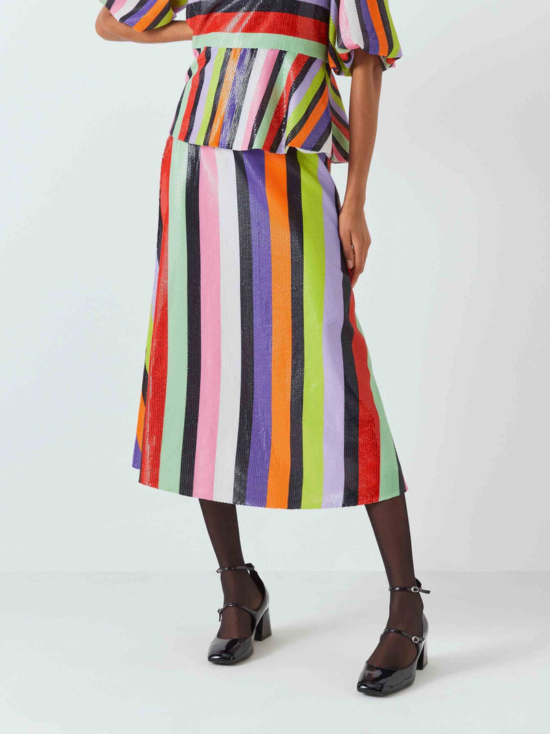 Elegantly Designed Cardigan