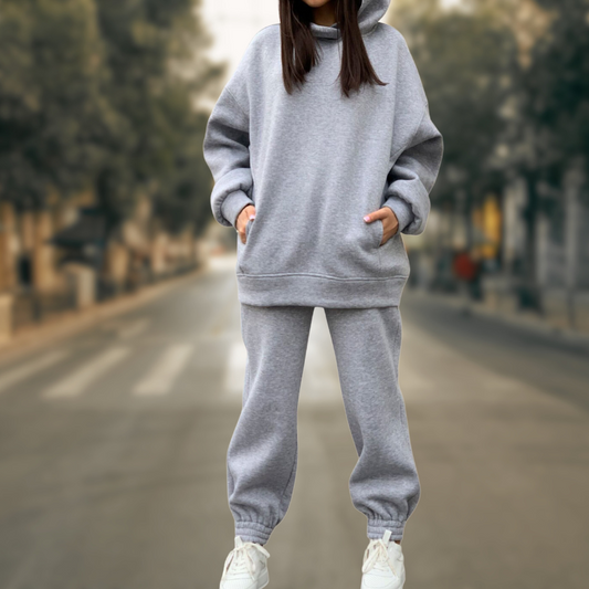 CD | Set sacou cu glugă și pantaloni supradimensionați pentru femei