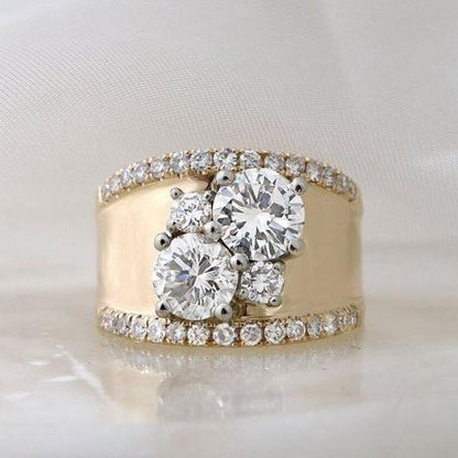 Gold Ring With Bright Zirconia