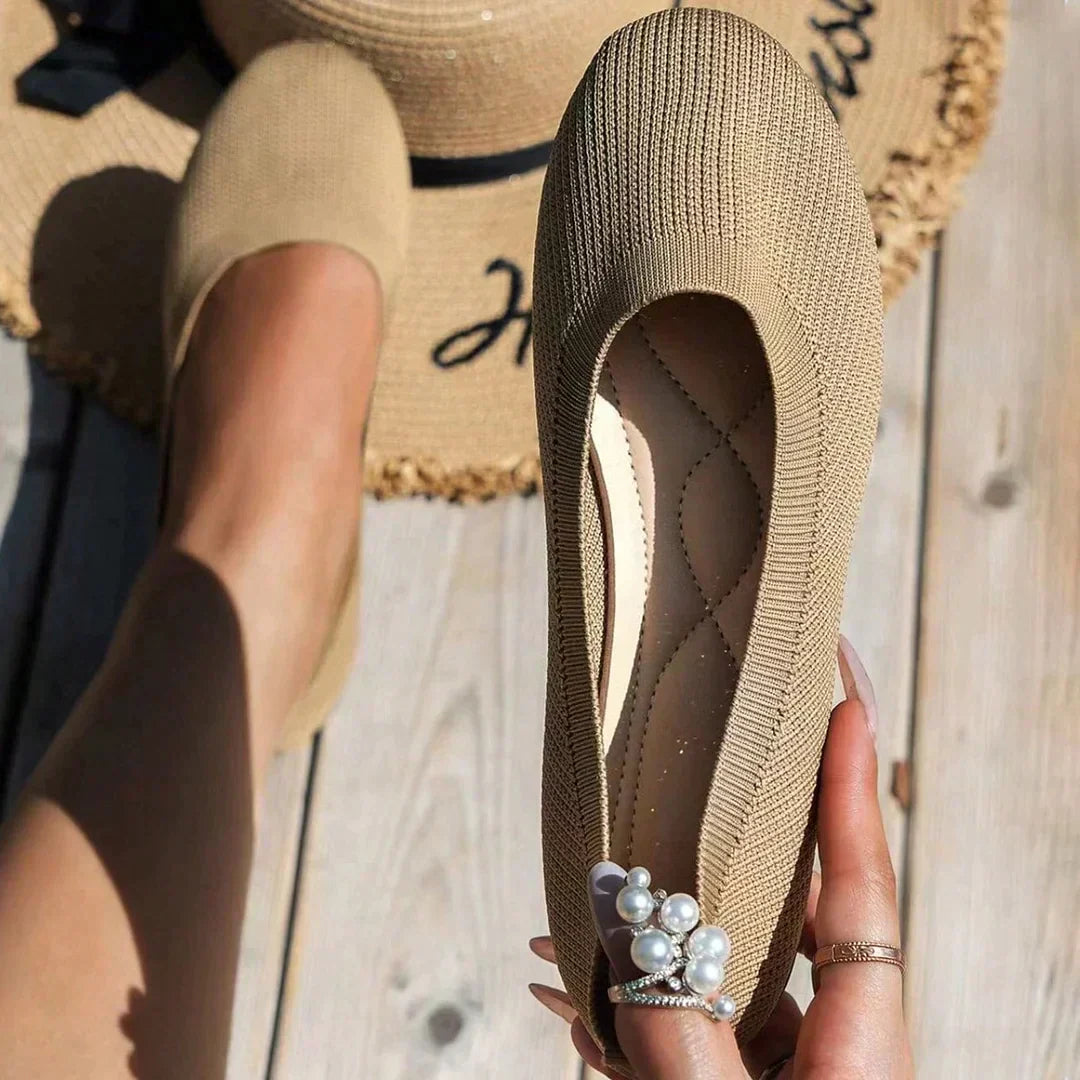 CD | Cap rotund Femei Flats