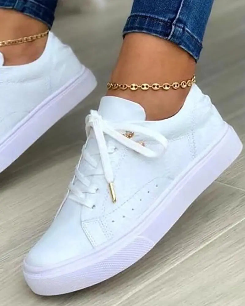 CD | Adidași eleganți cu detalii aurii