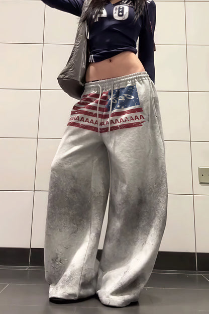 Elegantly Styled Pants for Everyday Wear