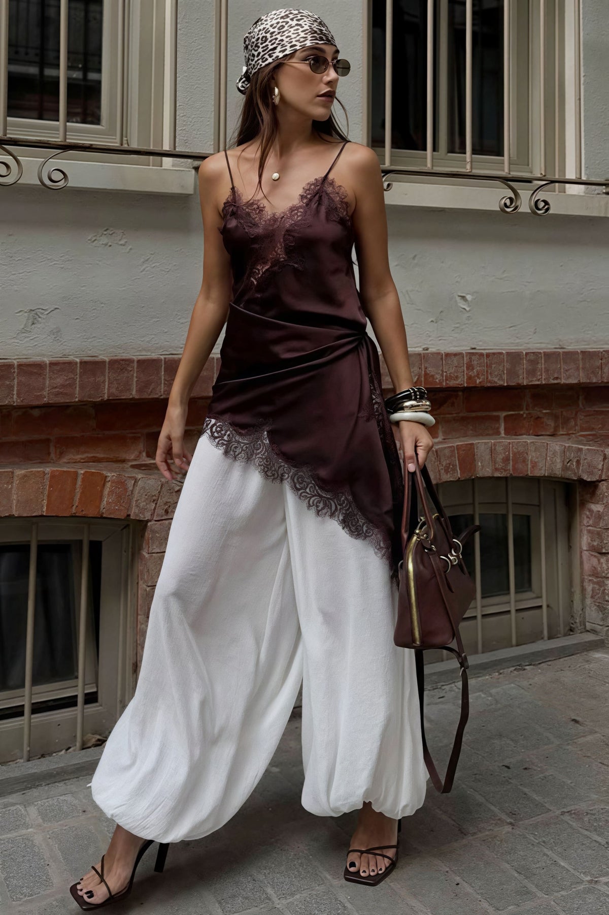 Effortlessly Elegant Top with a Timeless Design
