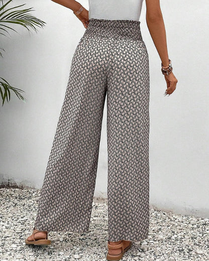 CD | Pantaloni cu model geometric