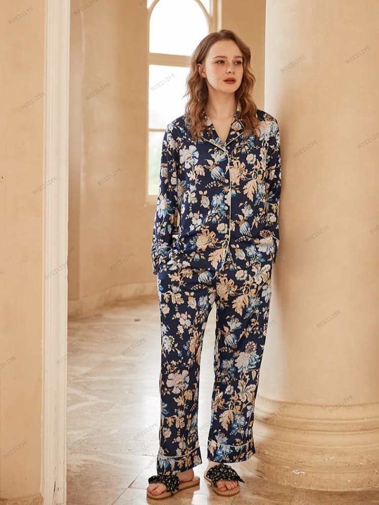 Vintage Inspired Garment