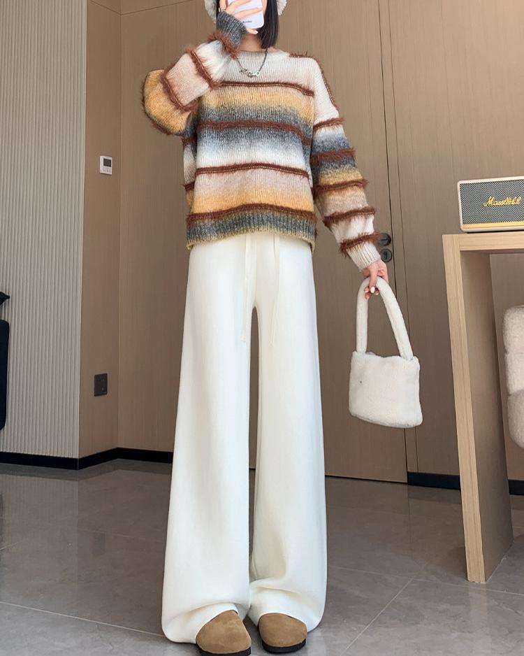 Polished Pants with an Effortless Classic Look