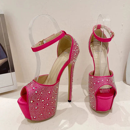 Elegantly Styled Sandals for Everyday Wear