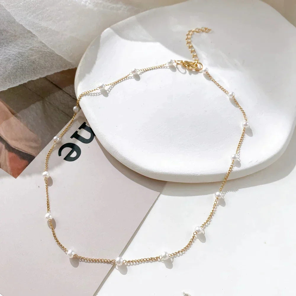 Small Pearl Necklace In Gold