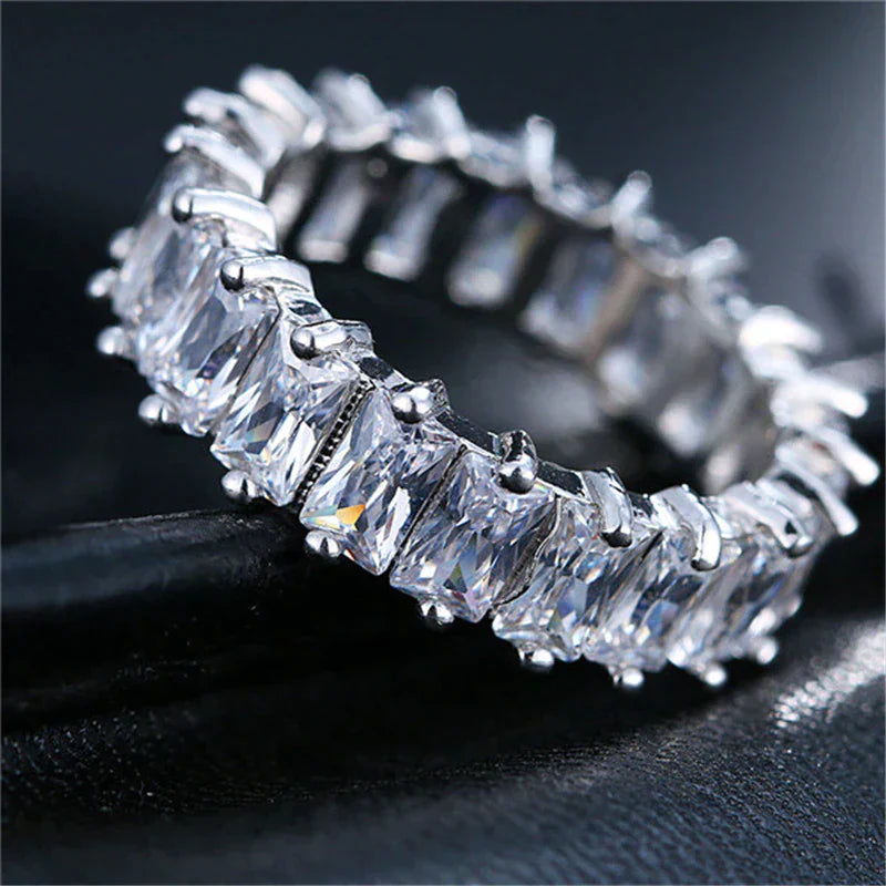 Luxury Zirconia Ring In Gold And Silver