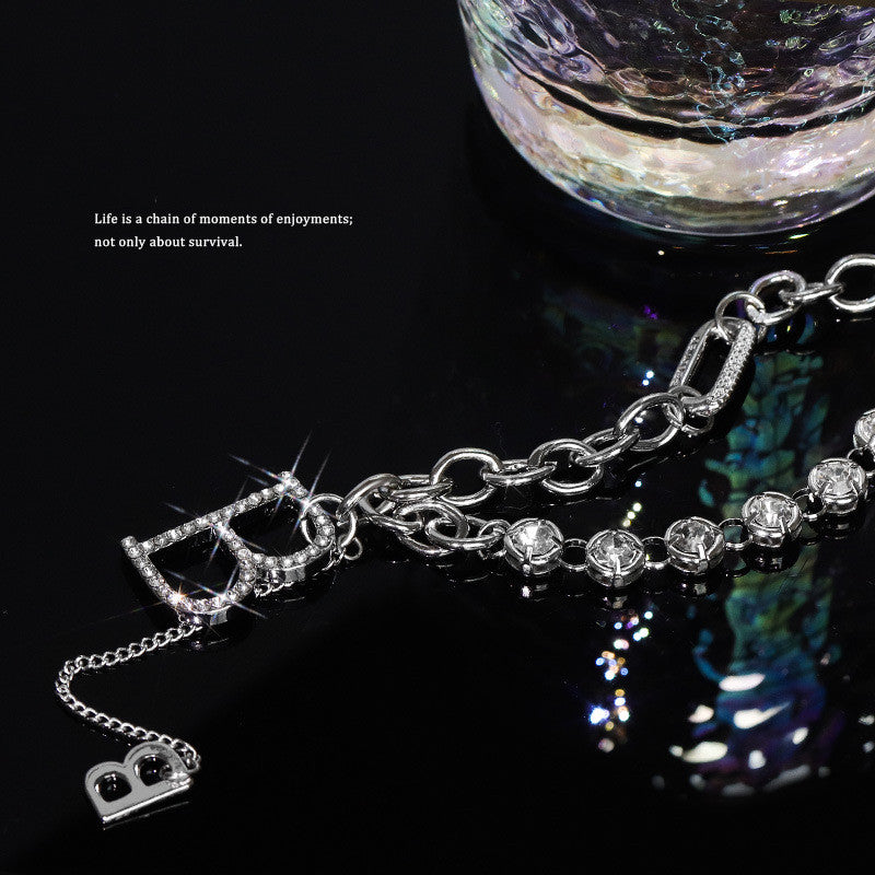 Light Letter Pendant Necklace Sweater Chain Necklace Temperament Diamond B-shaped Metal Necklace Jewelry