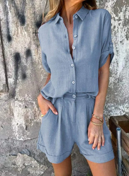 CD | Set de vară ușor cu cămașă cu mânecă scurtă și pantaloni scurți cu nasturi asortați