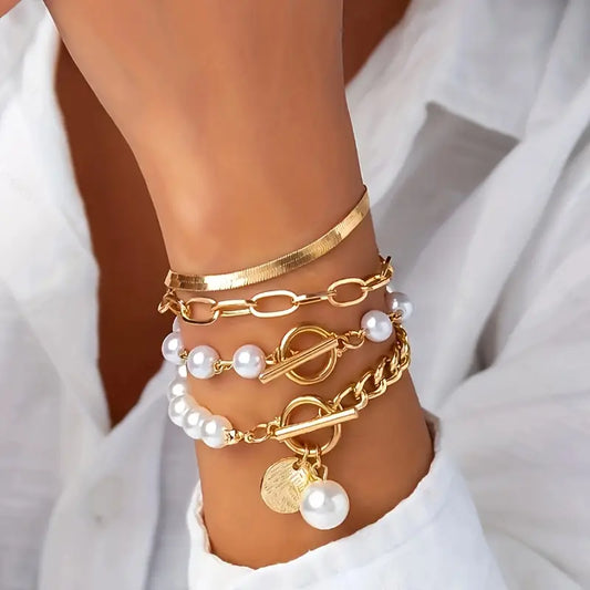 Chic Gold 4-Piece Bracelet Set ��� Snake, Pearls & Links | Gold
