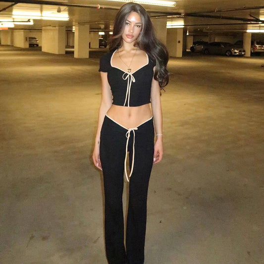 Sophisticated Pants with a Clean Classic Look