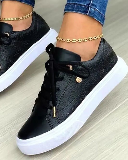 CD | Adidași eleganți cu detalii aurii