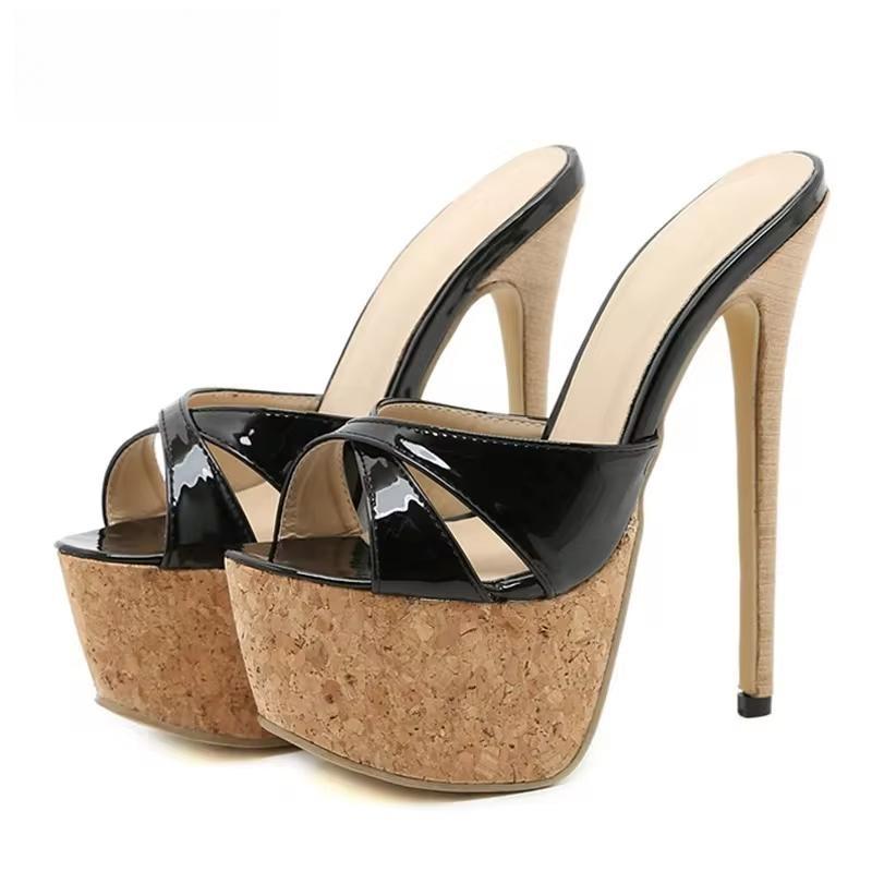 Beautifully Finished Heels in a Timeless Design
