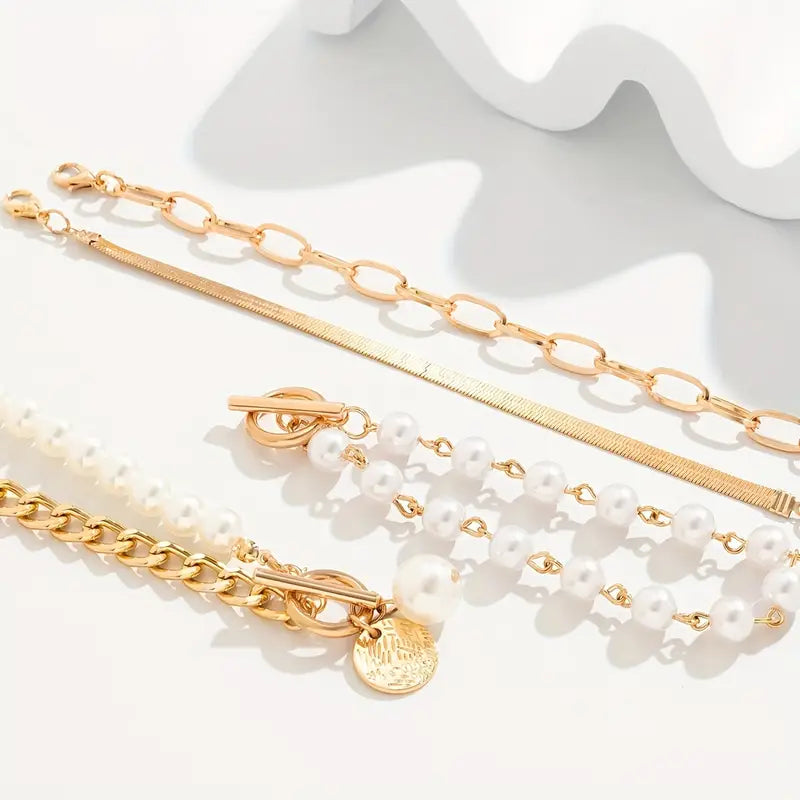Chic Gold 4-Piece Bracelet Set ��� Snake, Pearls & Links | Gold