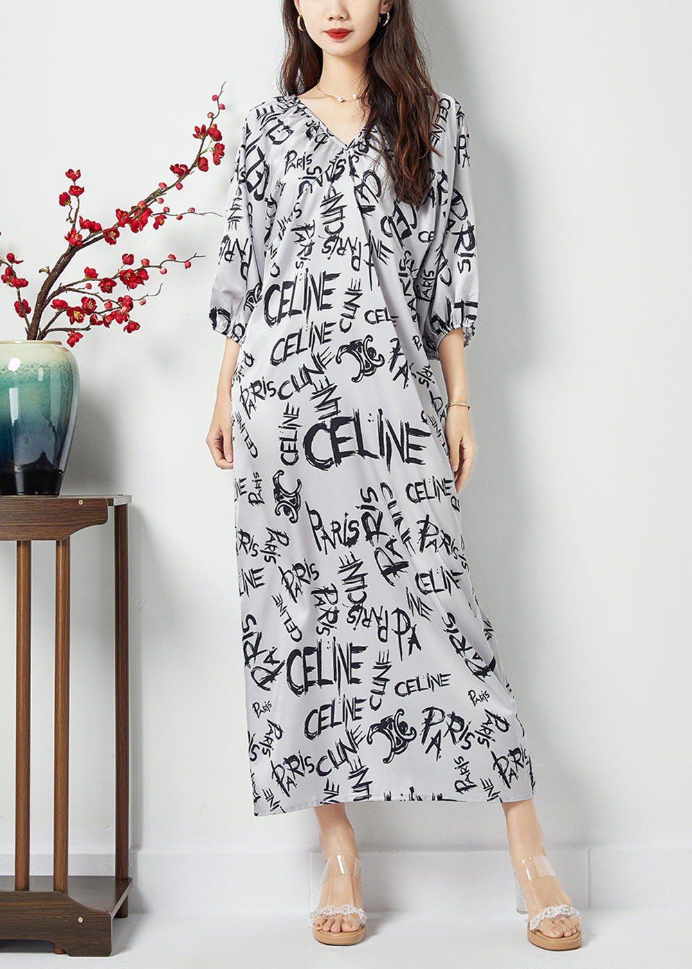 White V Neck Letter Print Wrinkled Chiffon Long Dress Batwing Sleeve