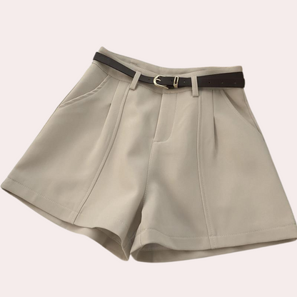 CD | Pantaloni scurți eleganți cu picioare late pentru femei