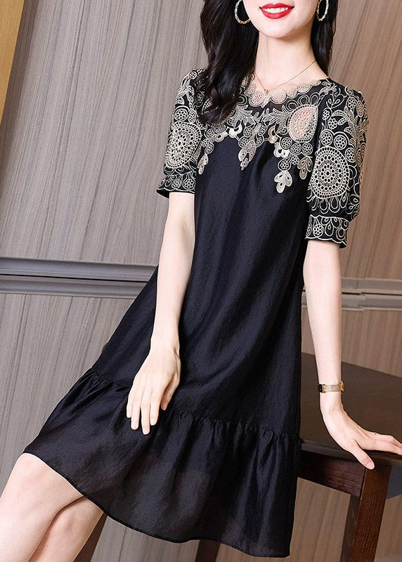Black Embroideried O-neck Hollow Out Long Dresses Short Sleeve