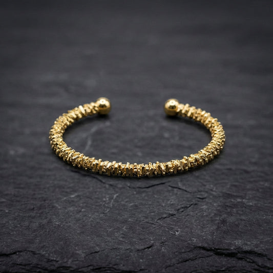 Classic Fashion Gold Bracelet