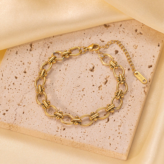 Classic Gold Link Bracelet