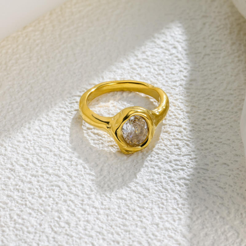 Classic Gold Ring
