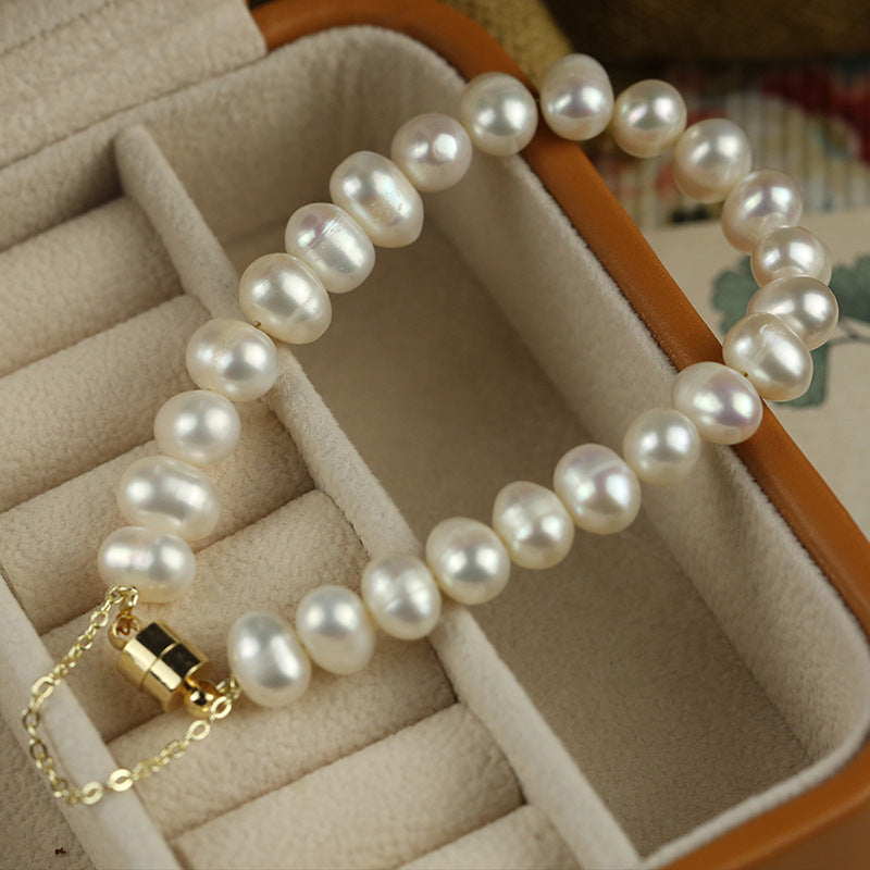 Classic Pearl Bracelet