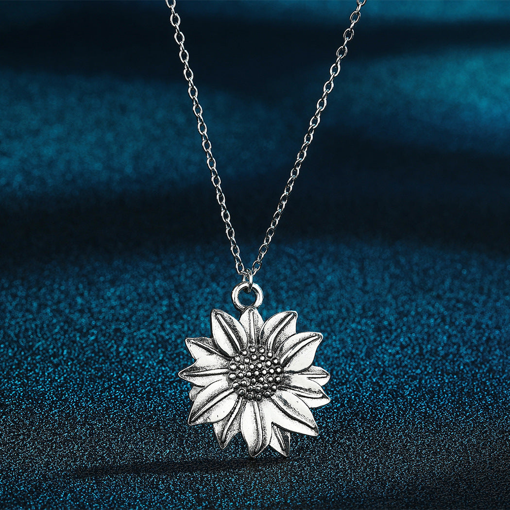 Classic Sunflower Necklace