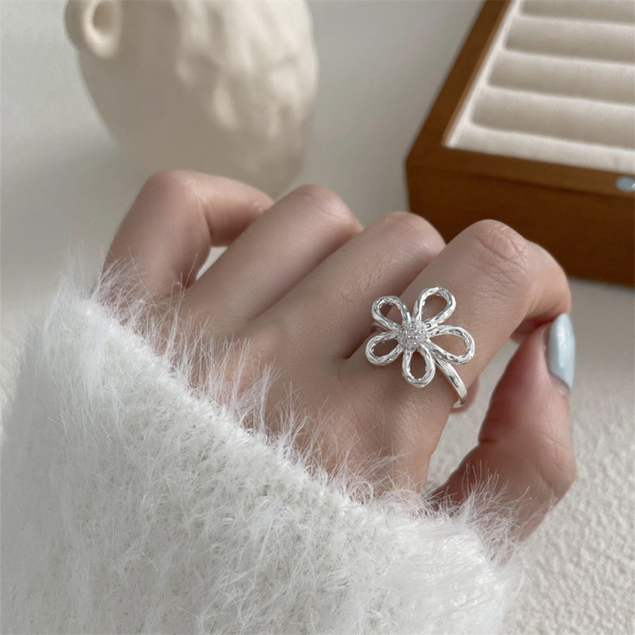 Delicate Flower Ring