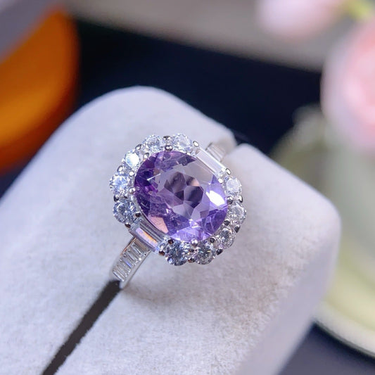Elegant Amethyst Ring