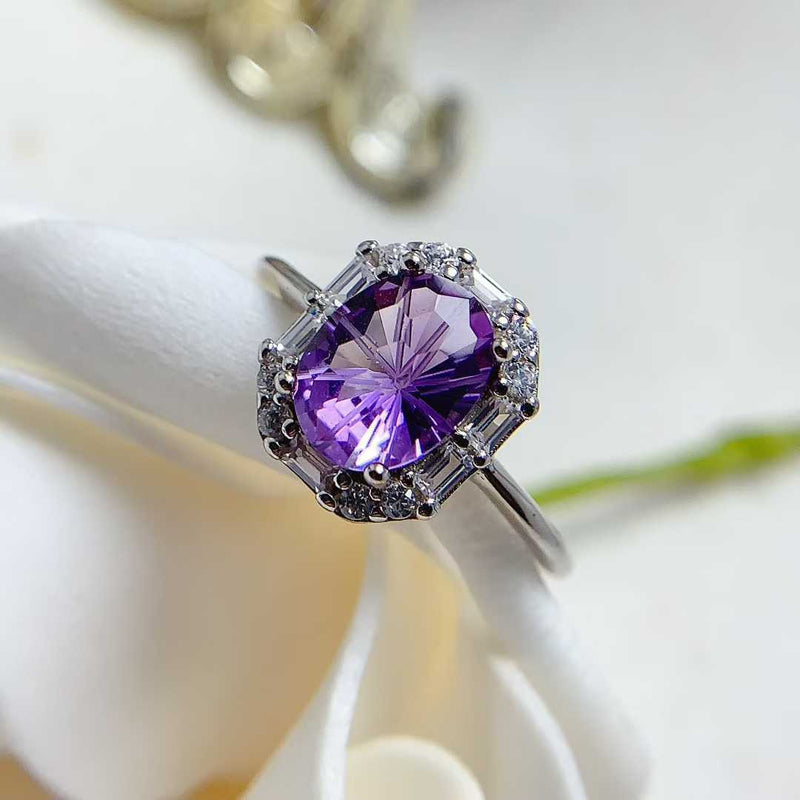 Elegant Amethyst Ring
