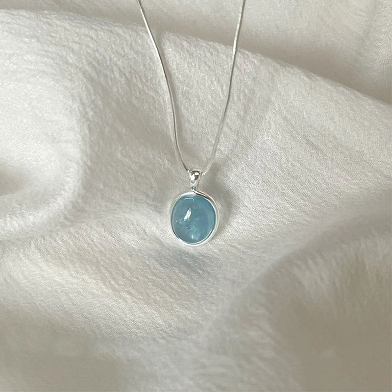 Elegant Aquamarine Necklace