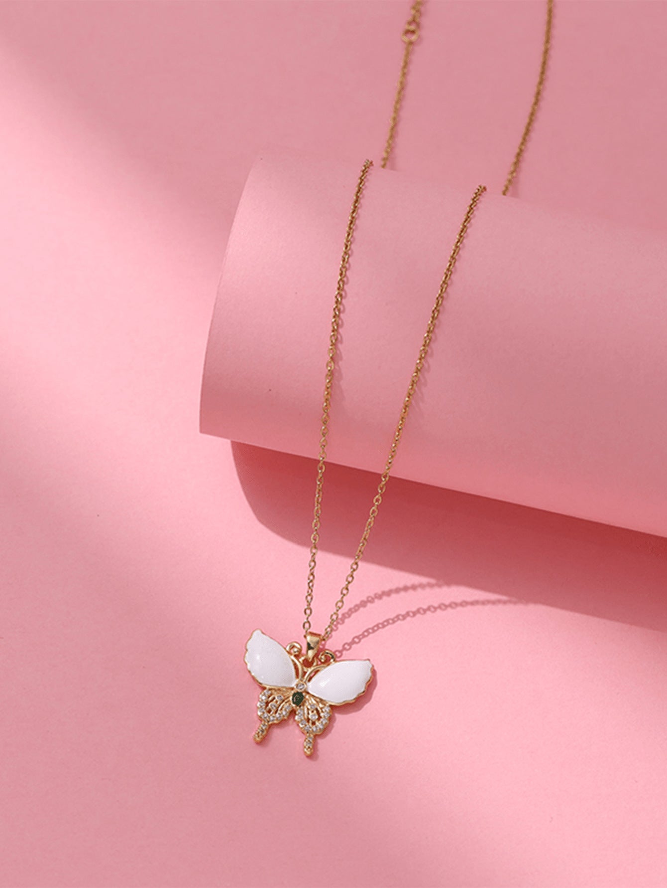 Elegant Butterfly Necklace