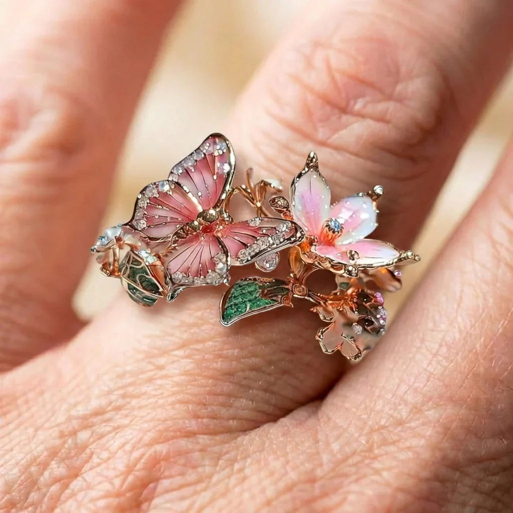 Elegant Butterfly Zirconia Ring