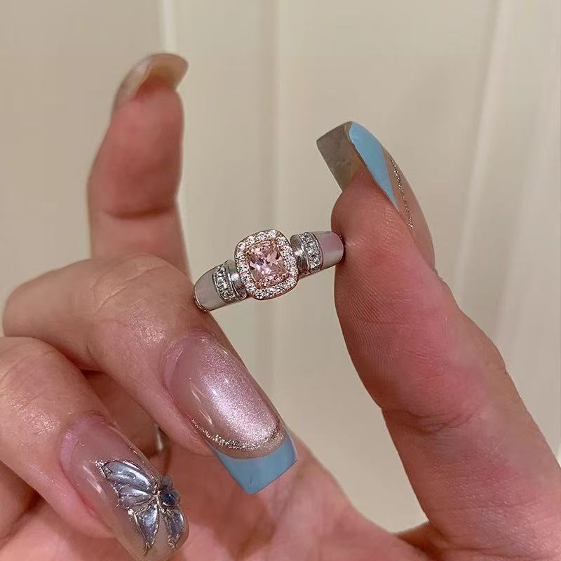 Elegant Crystal Ring