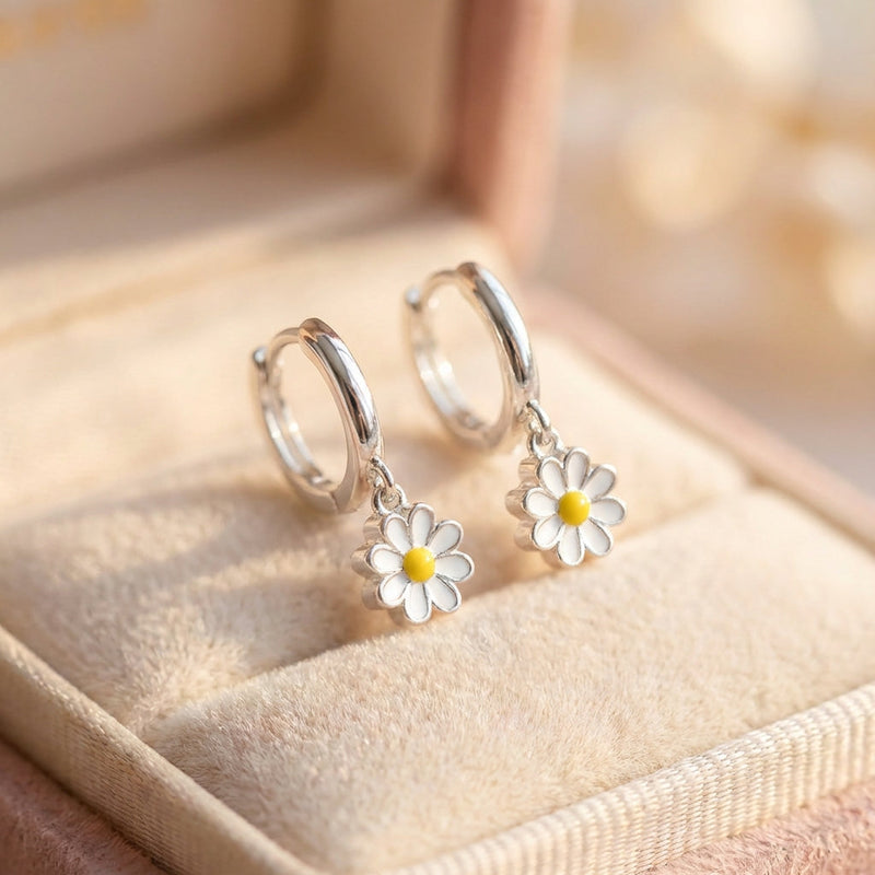Elegant Daisy Pendant Earrings