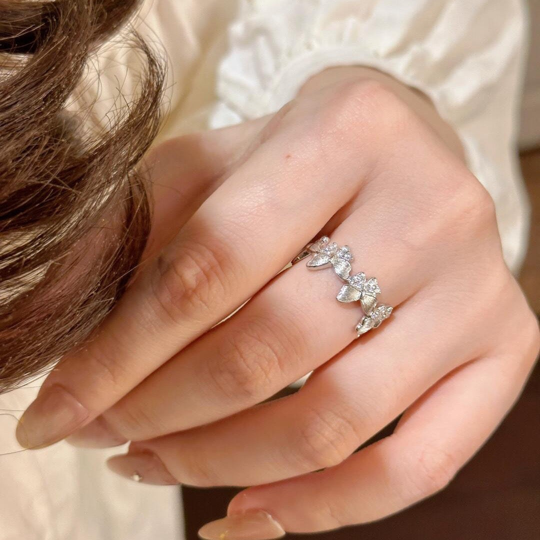 Elegant Diamond Ring