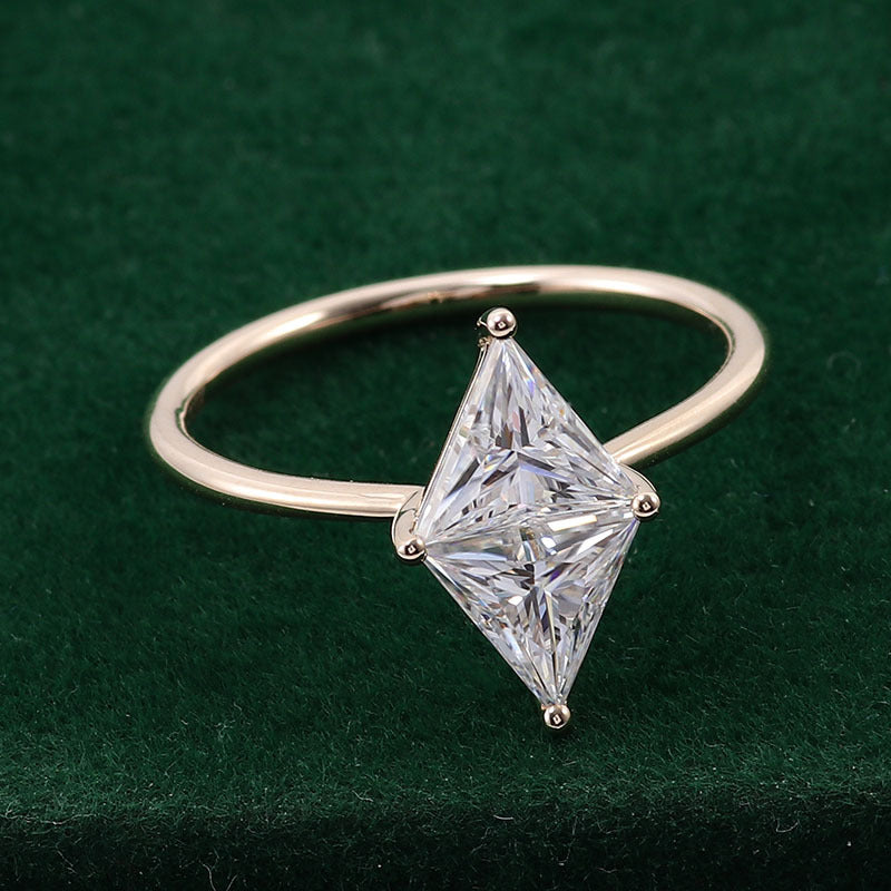 Elegant Diamond Ring