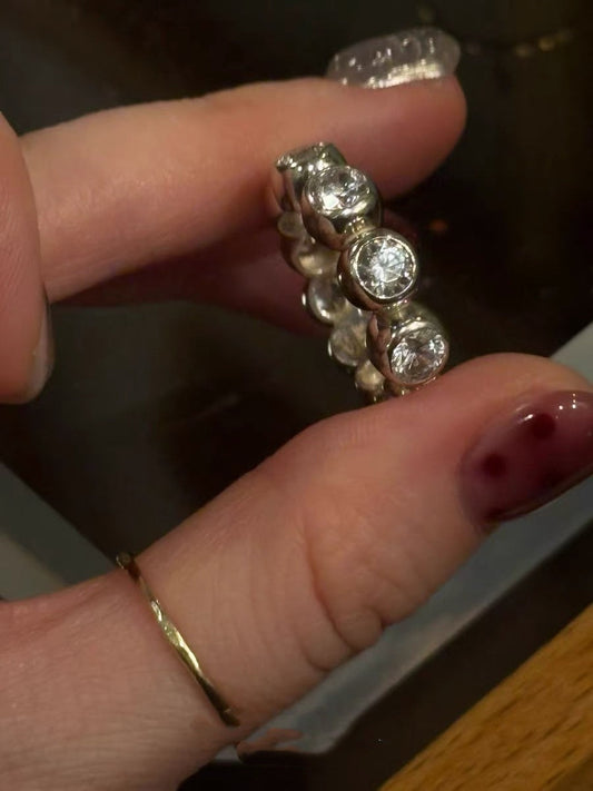 Elegant Diamond Ring