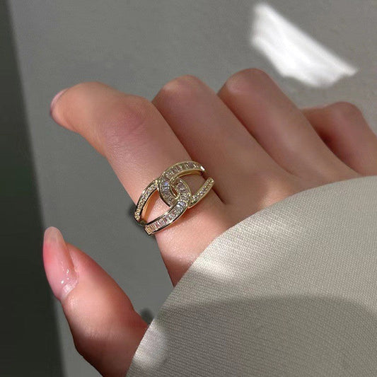 Elegant Diamond Ring