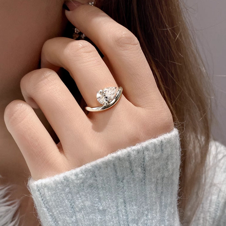 Elegant Diamond Ring