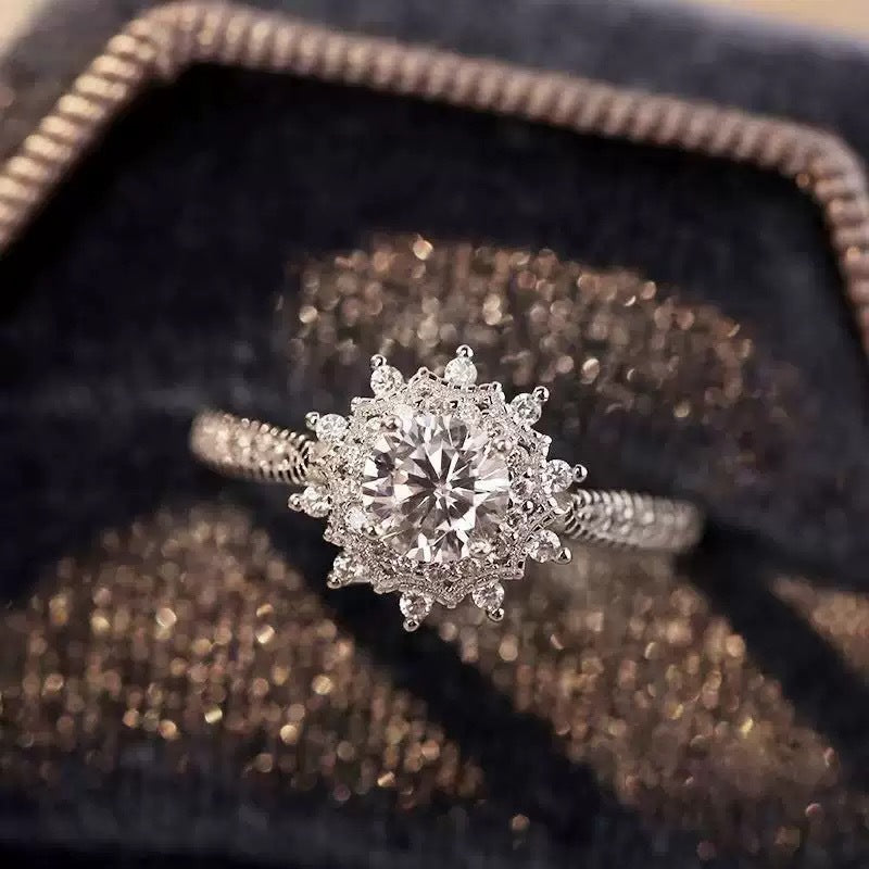 Elegant Diamond Ring