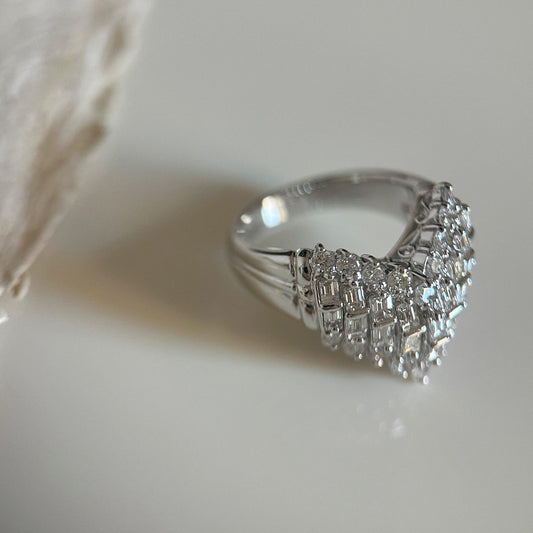 Elegant Diamond Ring