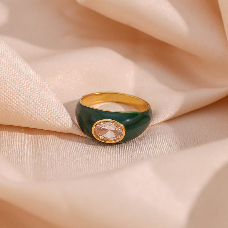 Elegant Emerald Crystal Ring