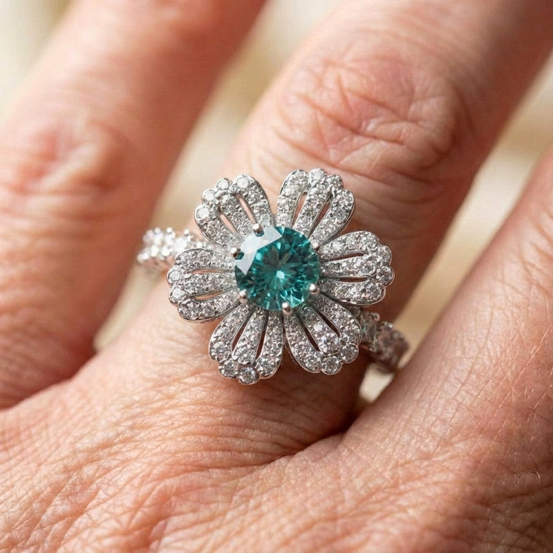 Emerald Flower Ring