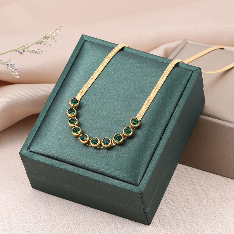 Elegant Emerald Necklace