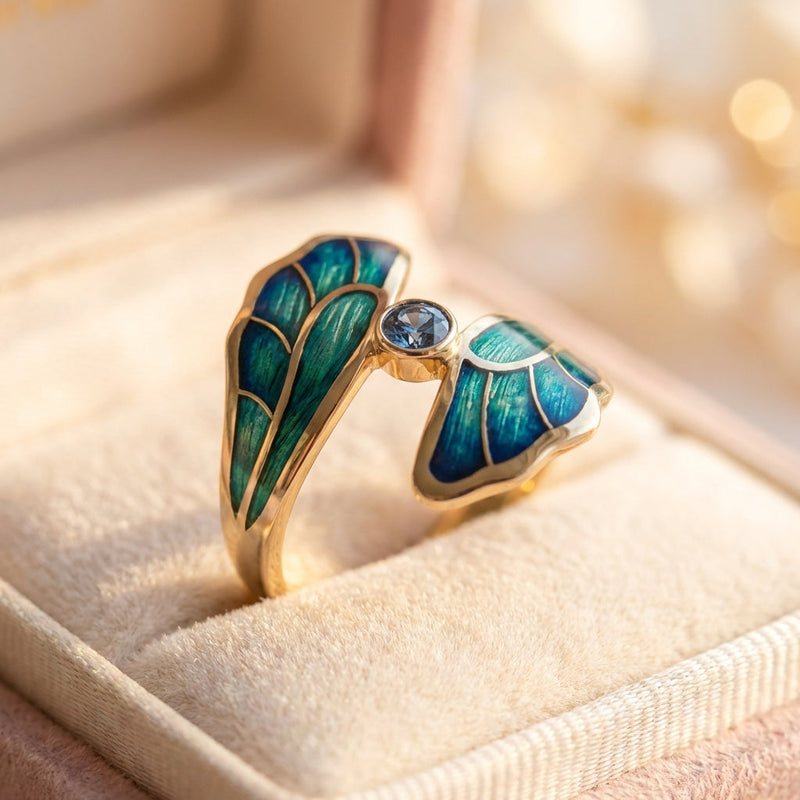 Elegant Enamel Leaf Ring