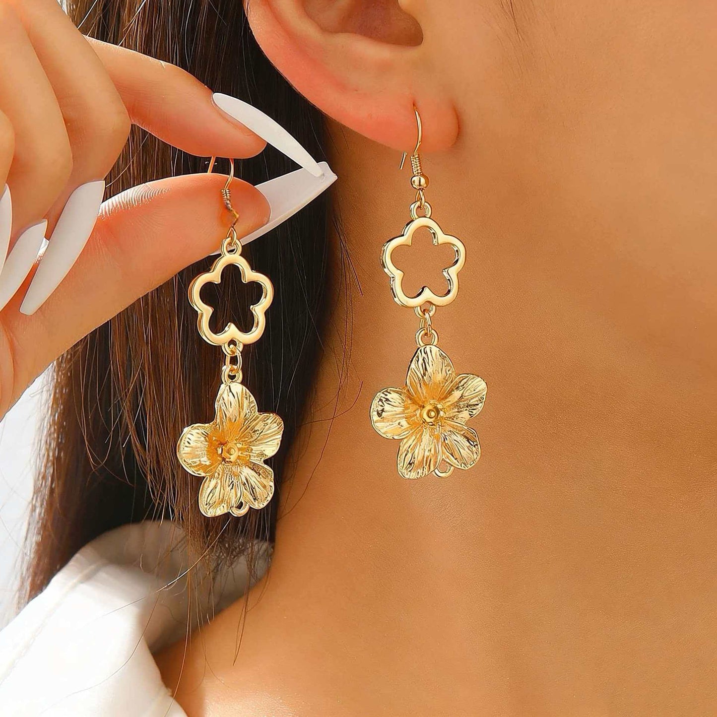 Elegant Flower Earrings